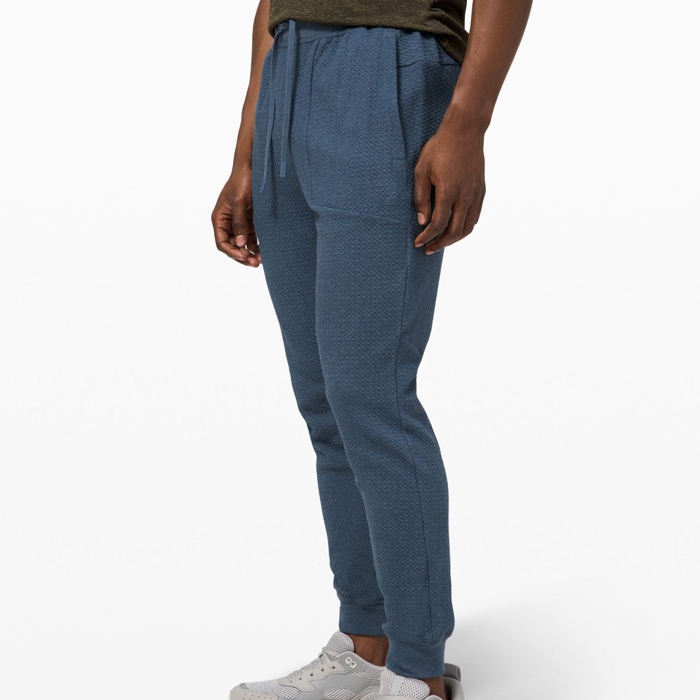 Lululemon At Ease Joggers *Shorter* (L, Iron Blue)